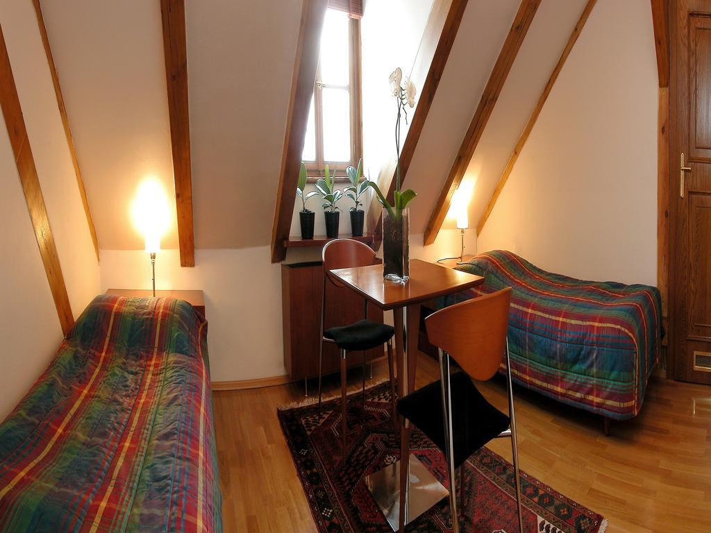 Rezidence Lundborg Hotel Praag Buitenkant foto